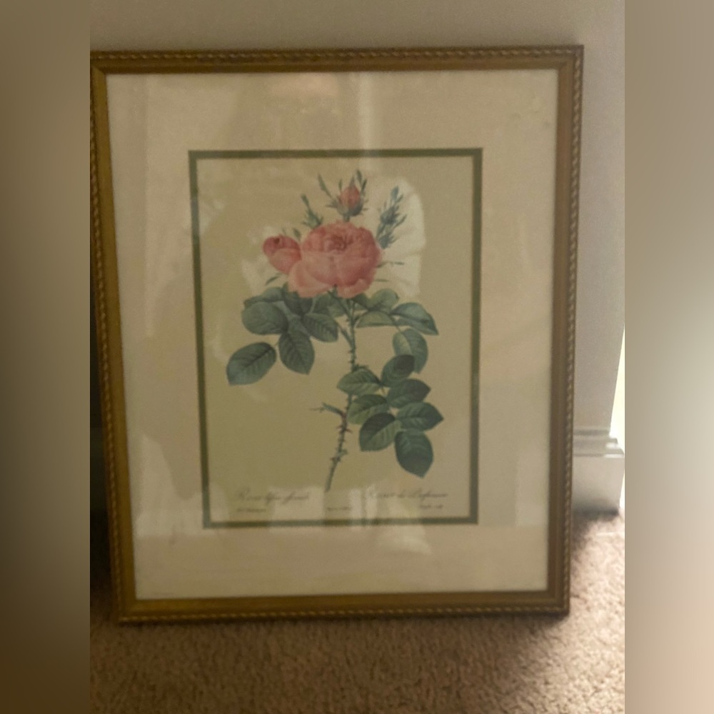 Matching floral wall hangings